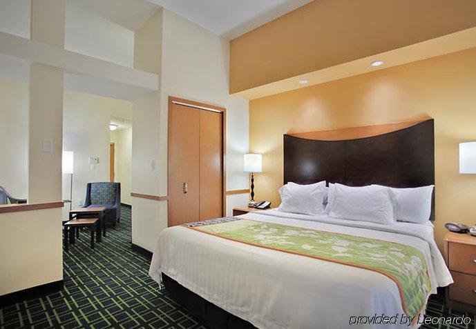 Fairfield Inn And Suites By Marriott Saint Augustine I-95 Bilik gambar